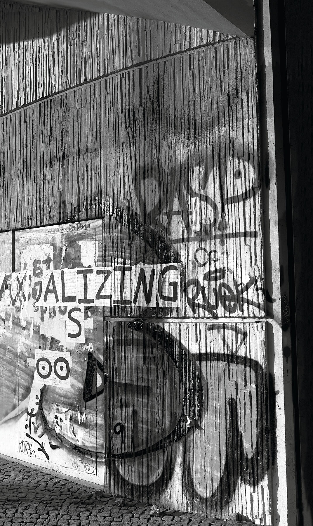 Alizing – Concrete scriptures – bw - C-type Fudj Gloss Limited edition (1-3)