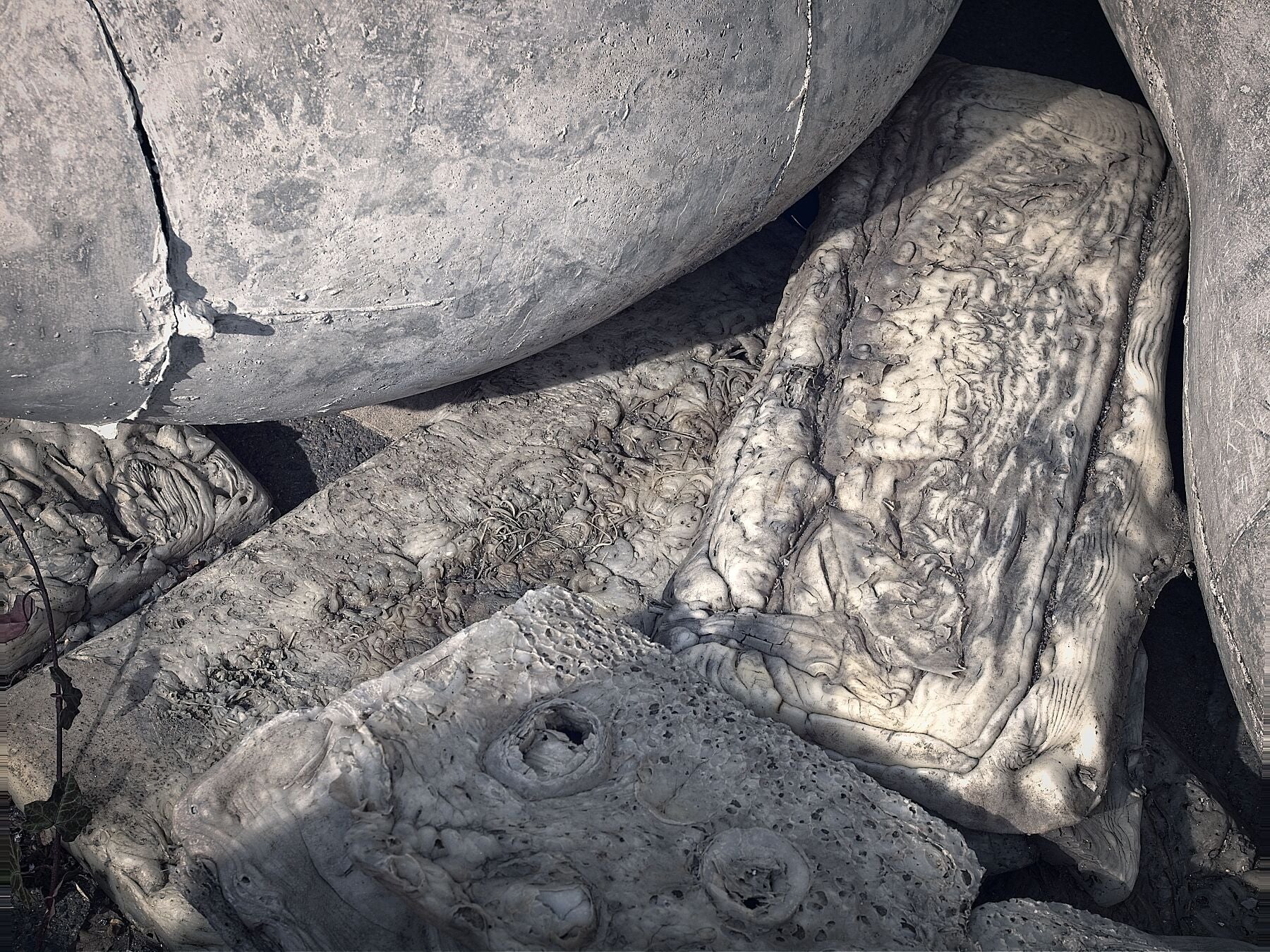 David Turecek - Bez Nazvu - 2020 - Beton - Prague - f9 - C-type Fudji Matt