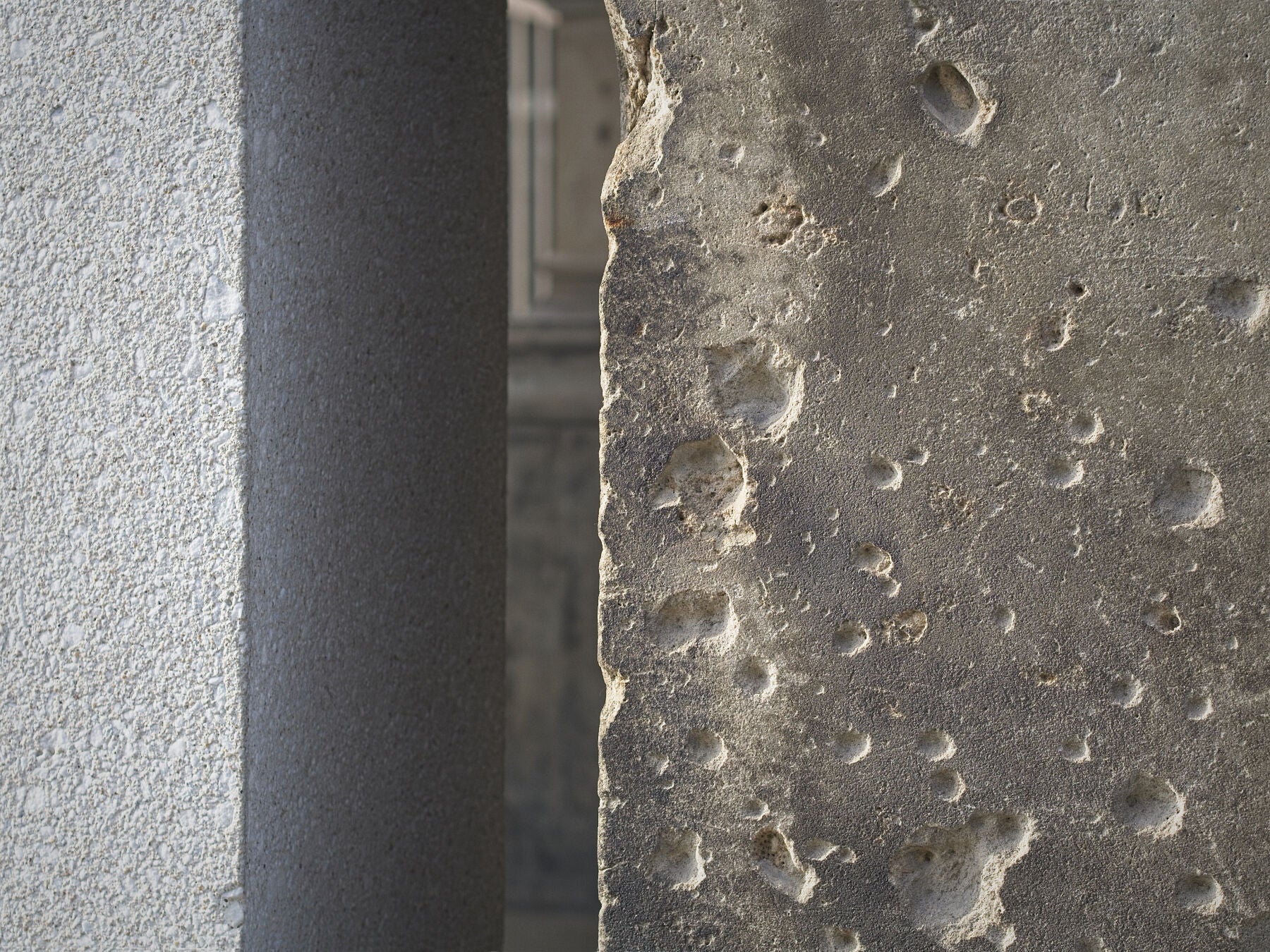 James Simon Gallery vs. Neues Museum, Berlin