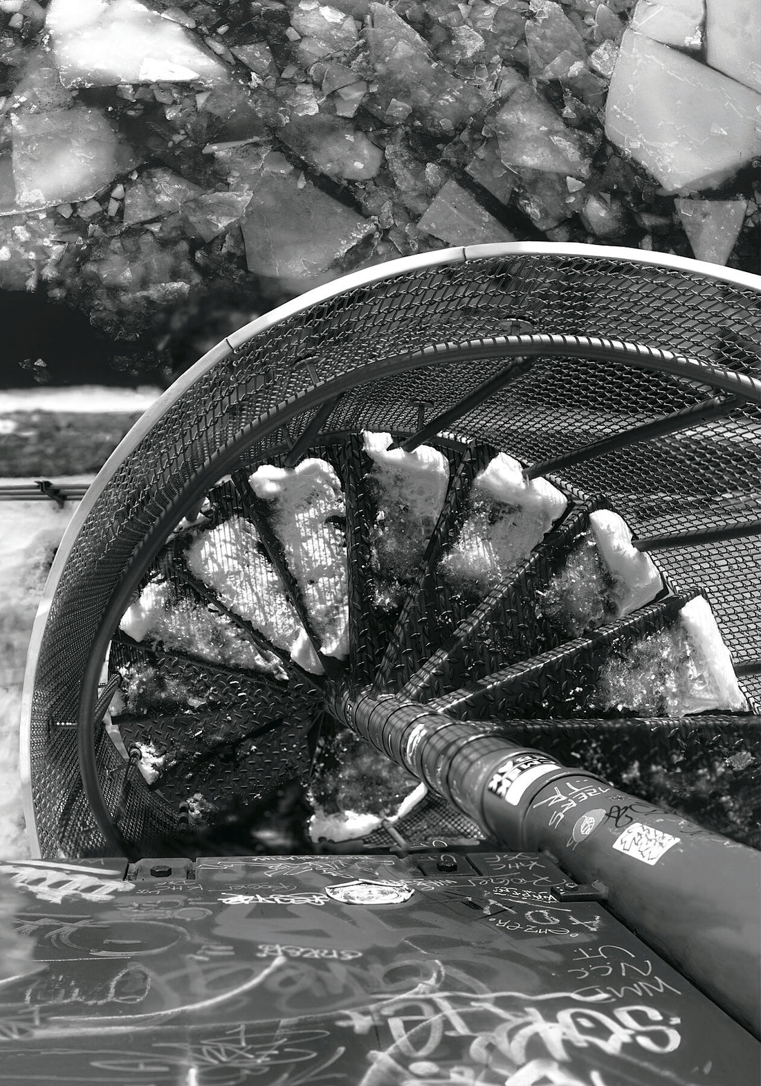 Two Steps Down (v2, ISO A0) – Der Berlin-Spandau-Schiffskanal, Berlin – Limitierte Auflage (1-30)