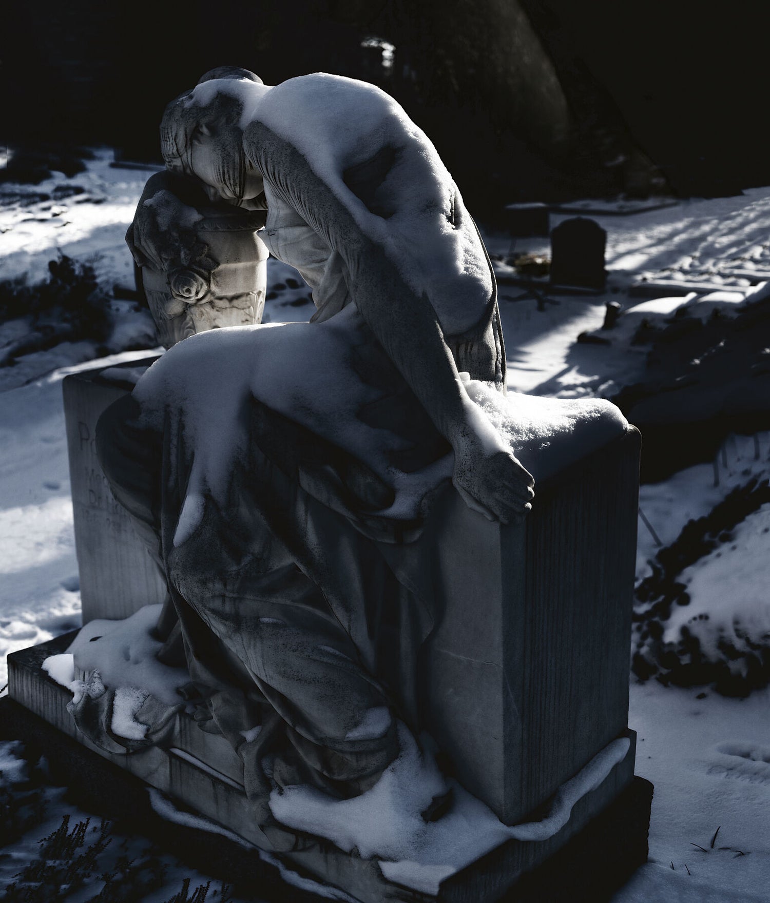Schnitt – (Schlafen im Goldenen Schnitt) – Dorotheenstadt-Friedhof Berlin (Farbe Blau) Giclee Hahnemuhle Photorag