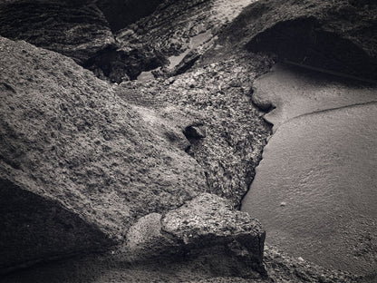 Dear pollution - coastal beauty - rocks with bitume - 04 - Limited edition (1-50) - Fudji Matt