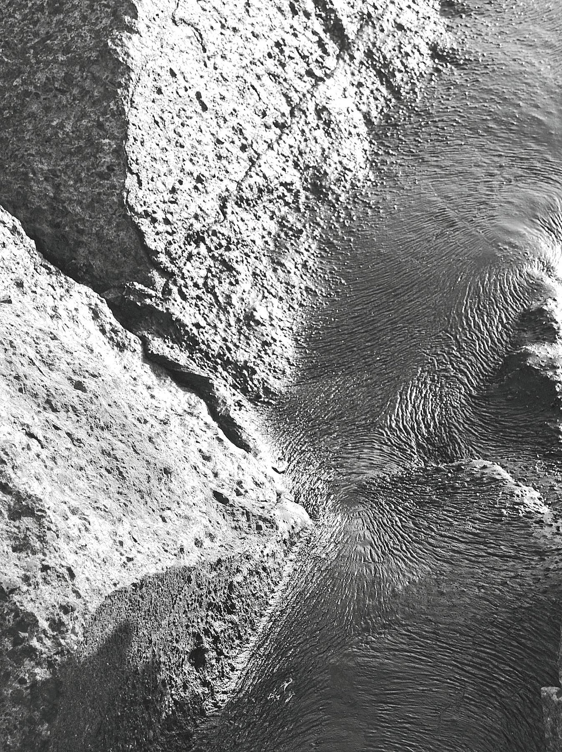 P8270564v1JPG – Schwarz-weißes Feuerzeug – Fudji Matt 300